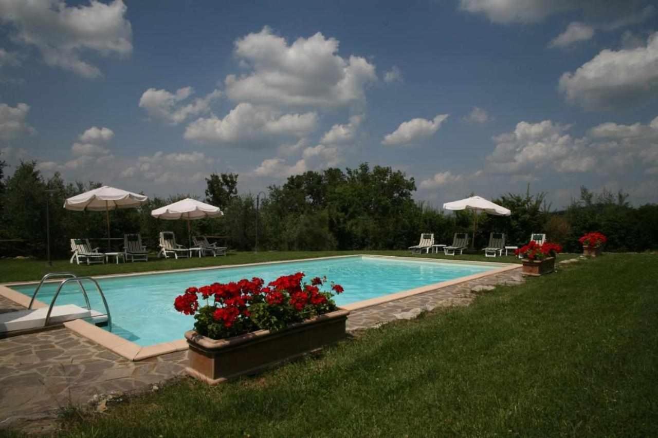 Agriturismo San Silvestro San Donato in Poggio Ngoại thất bức ảnh